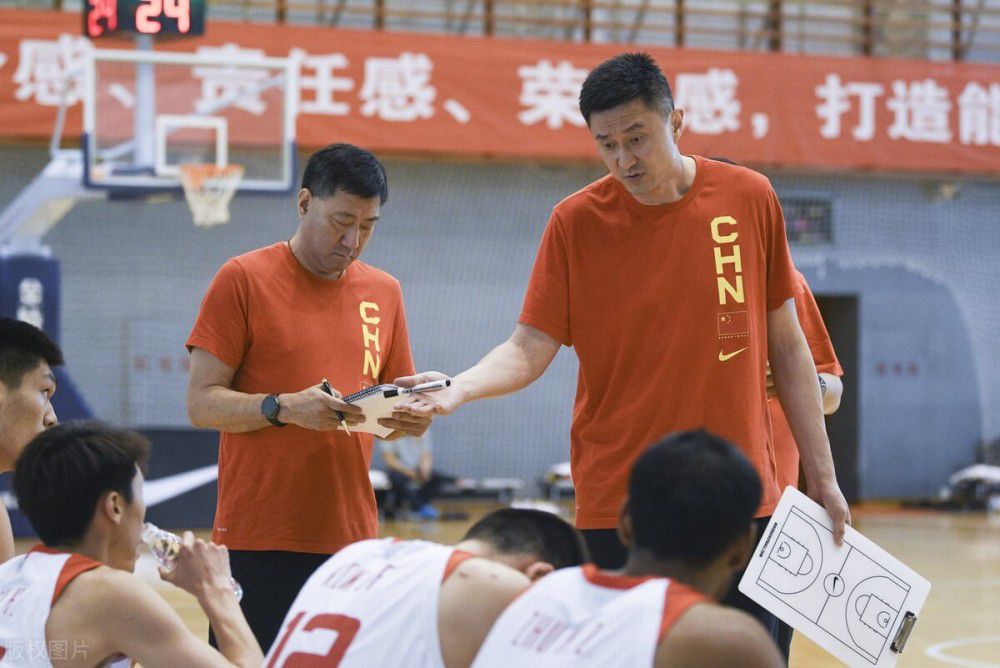 曼联前锋马夏尔的合同将在今夏到期，此前《The Athletic》表示，红魔不会与马夏尔续约。